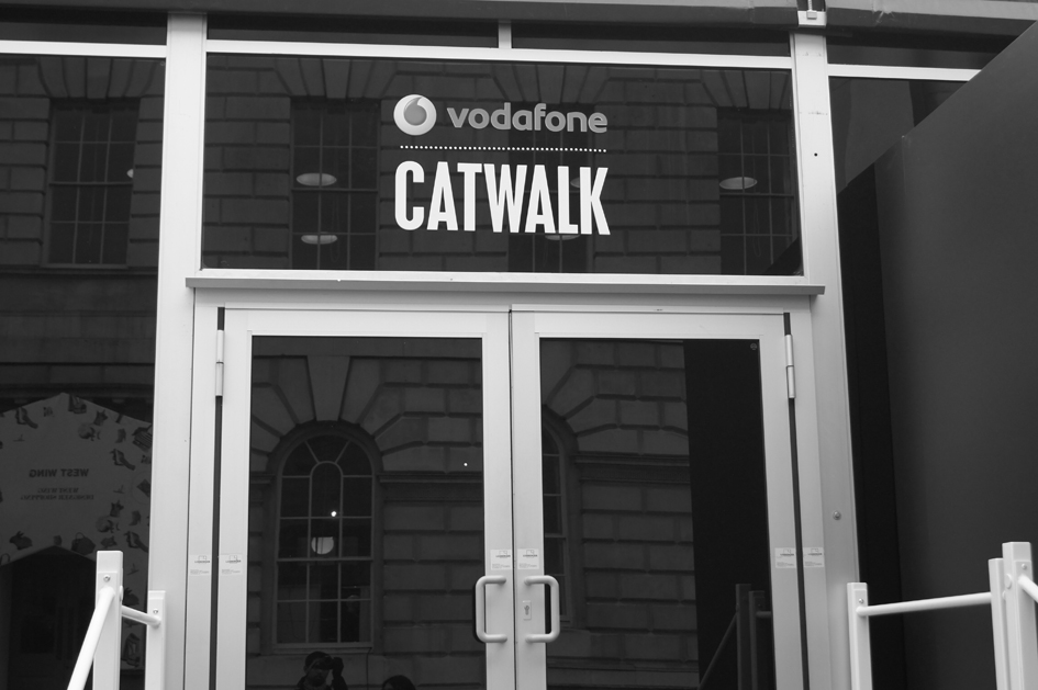 Hema_London_fashion_weekend_2013_catwalk_entrance