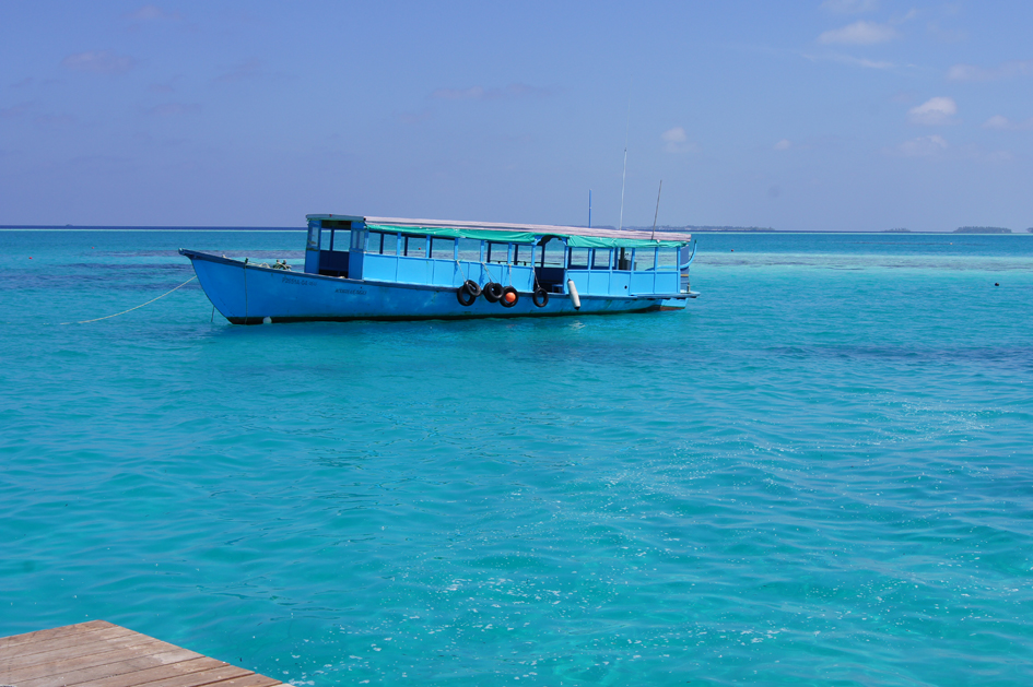 Hema_maldives_fisherman_boat