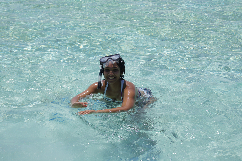 Hema_maldives_snorkeling