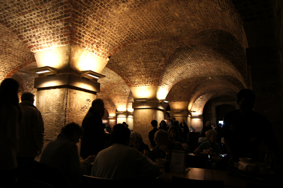 Hema_cafe_in_the_crypt_st_martin_in_the_field_london