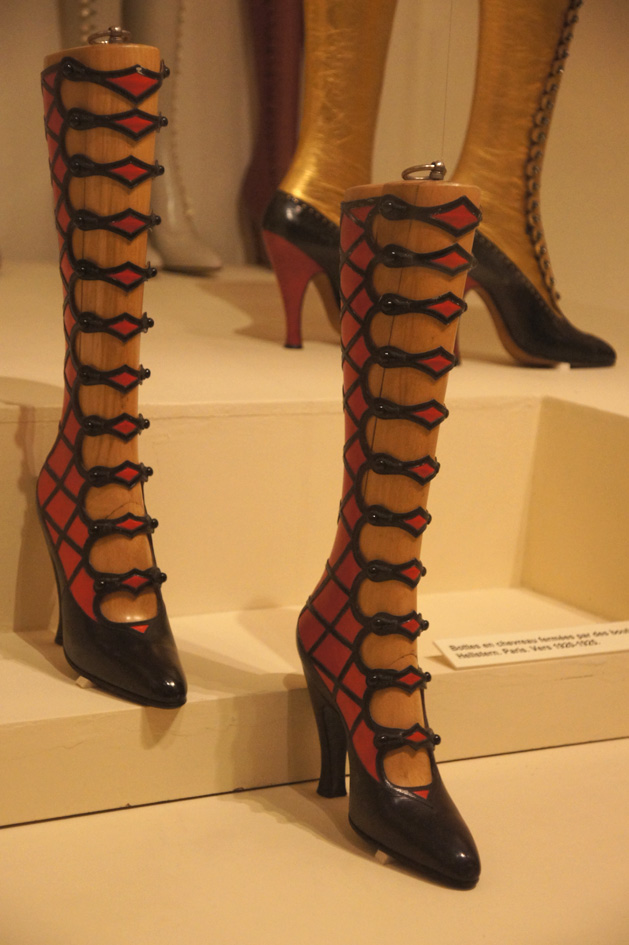 hema_musee_international_de_la_chaussure6