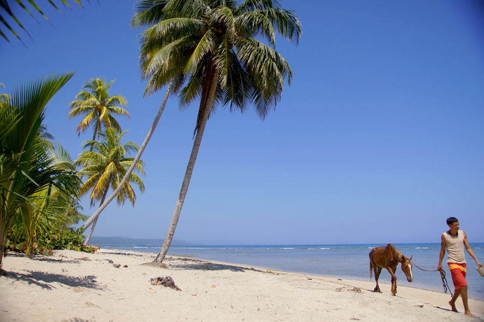 hema_cuba_baracoa_beach5