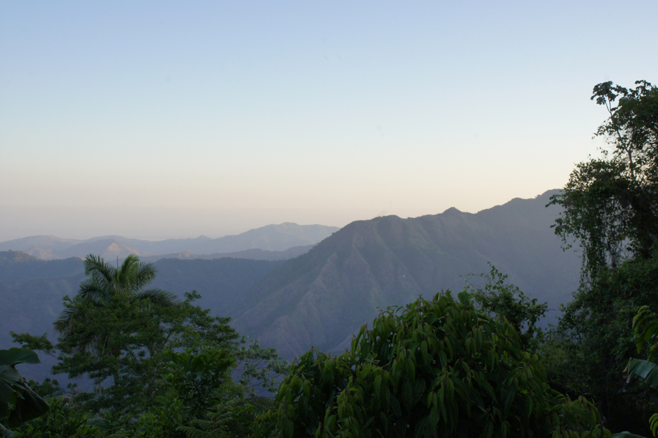 Cuba : Sierra Maestra y Comandancia de la Plata