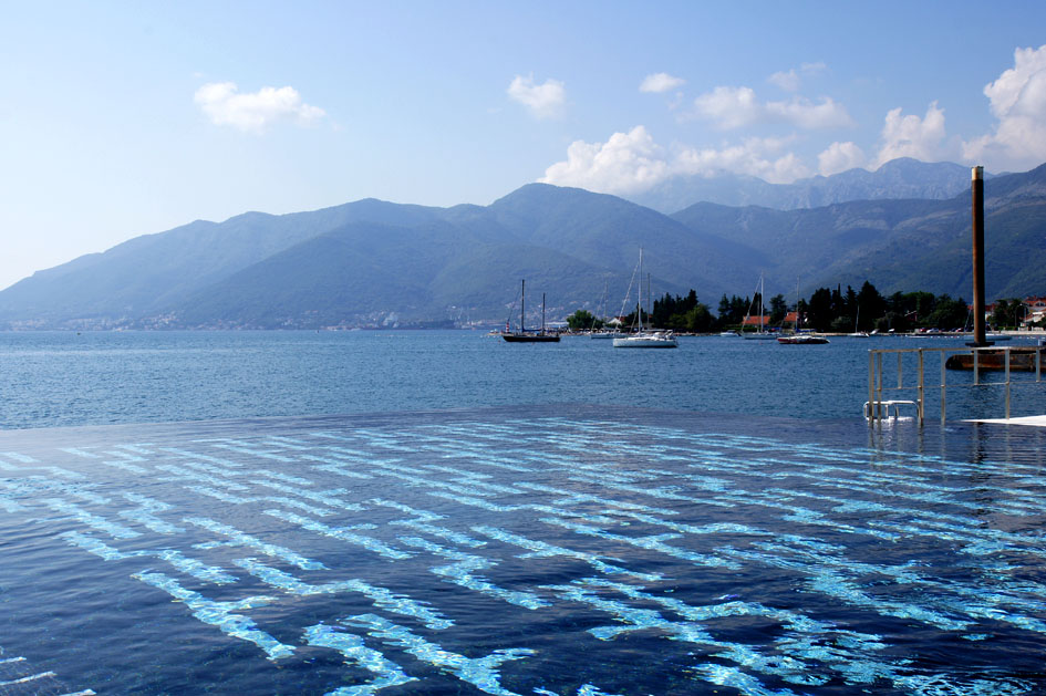 Hema_Blog_Voyage_travel_Porto_Montenegro_Lido_club3