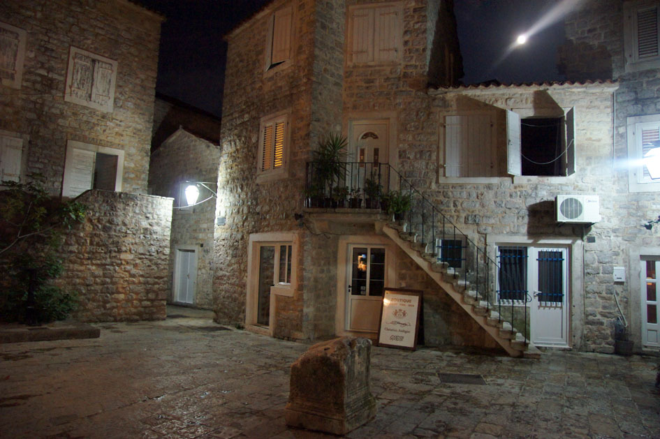 Hema_Montenegro_Budva_stari_grad_the_old_town_by_night10