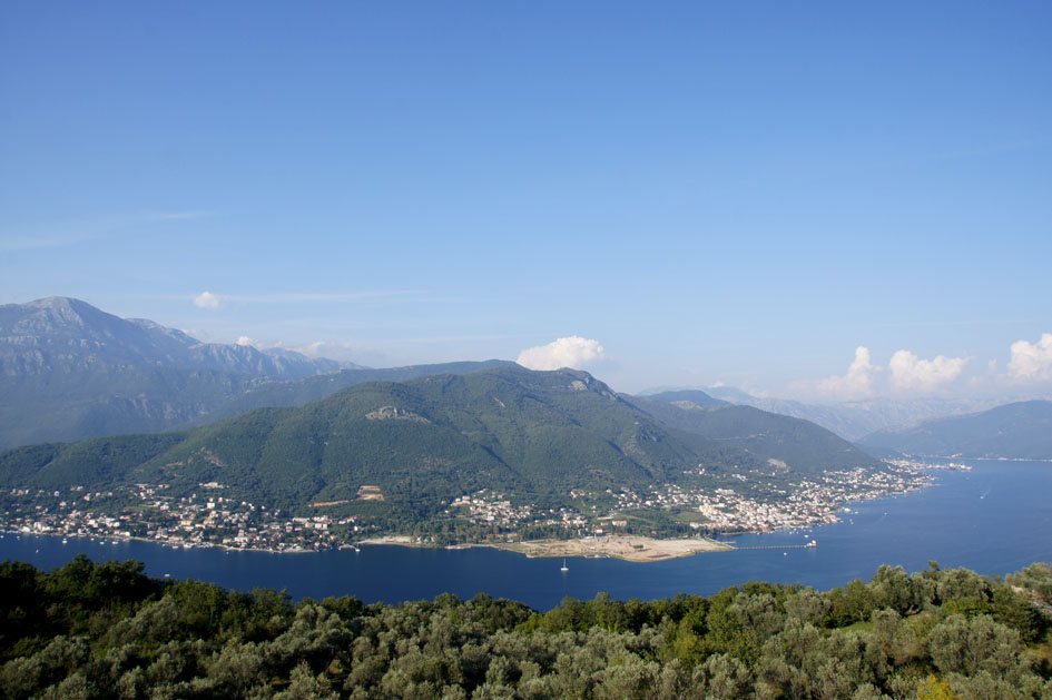 Hema_Montenegro_Lustica_peninsula_view_blog_voyage_travel9