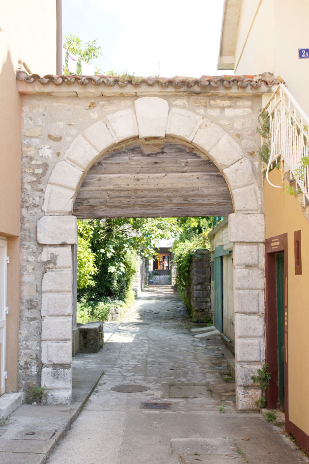 Hema_Porto_Montenegro_Blog_Voyage_Travel_tivat_old_city