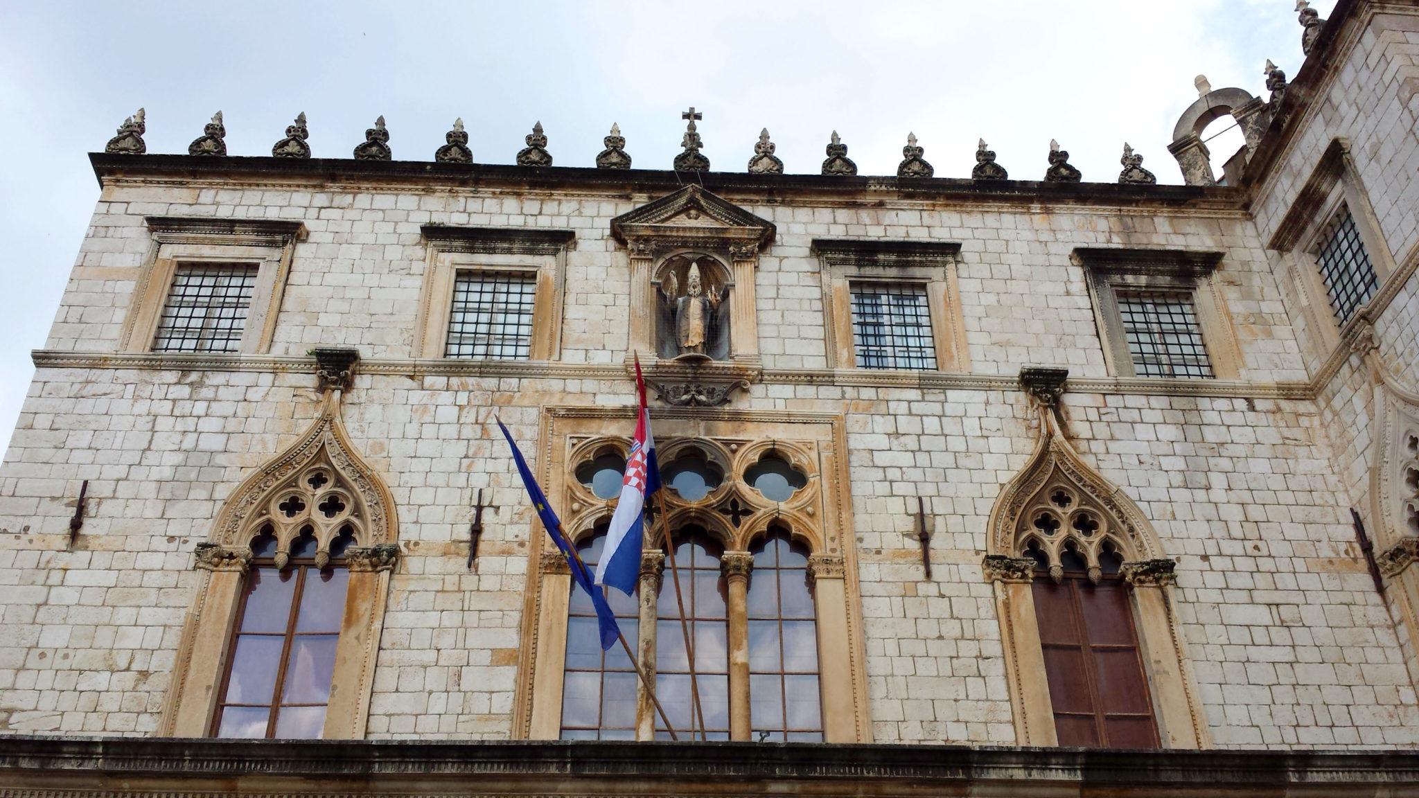 Hema_blog_mode_voyage_croatie_une_journee_a_dubrovnik_facade_3