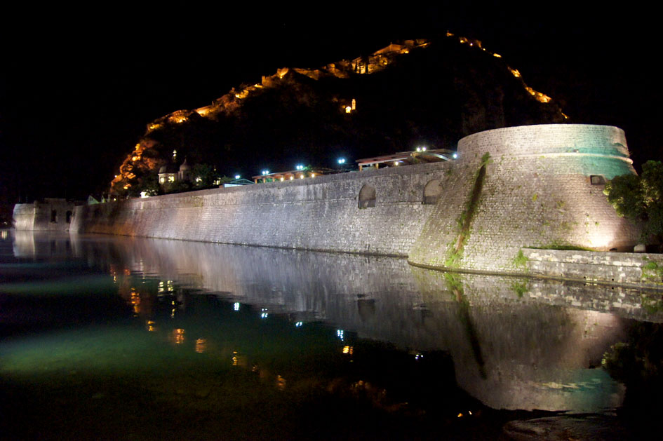 hema_kotor_old_city_fort