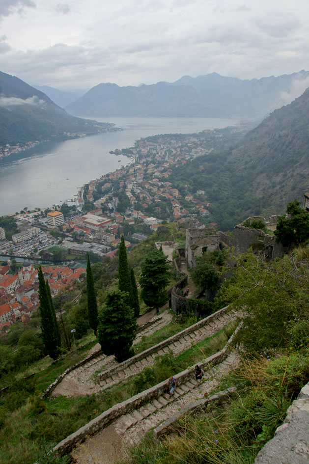 hema_montenegro_climbing_kotor_fortress