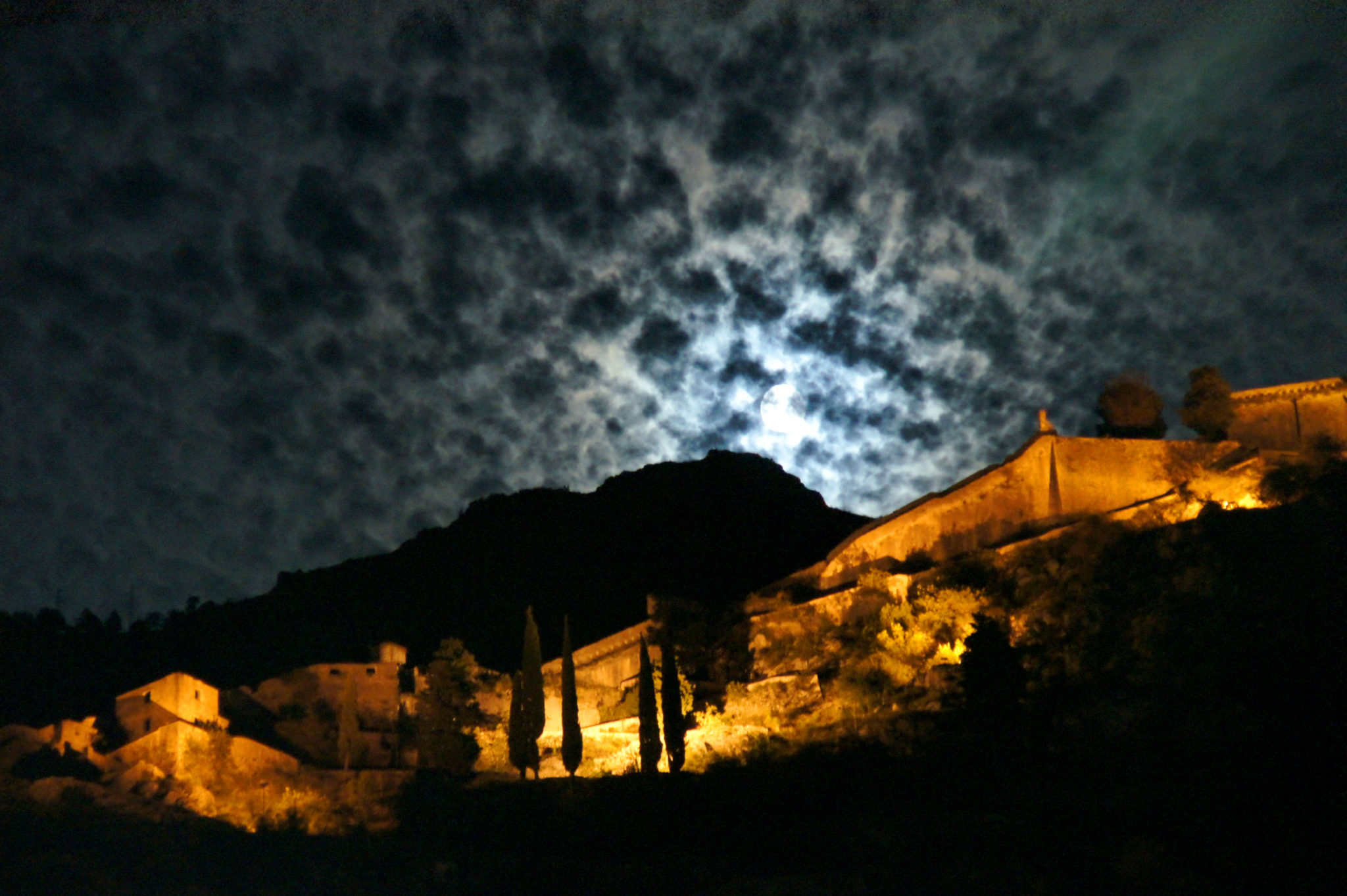 hema_montenegro_kotor_fortress_by_night