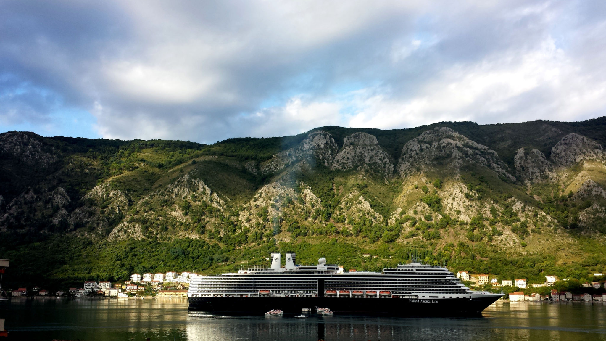 Hema_Montenegro_through_kotor_ bay_cruiser_mountains