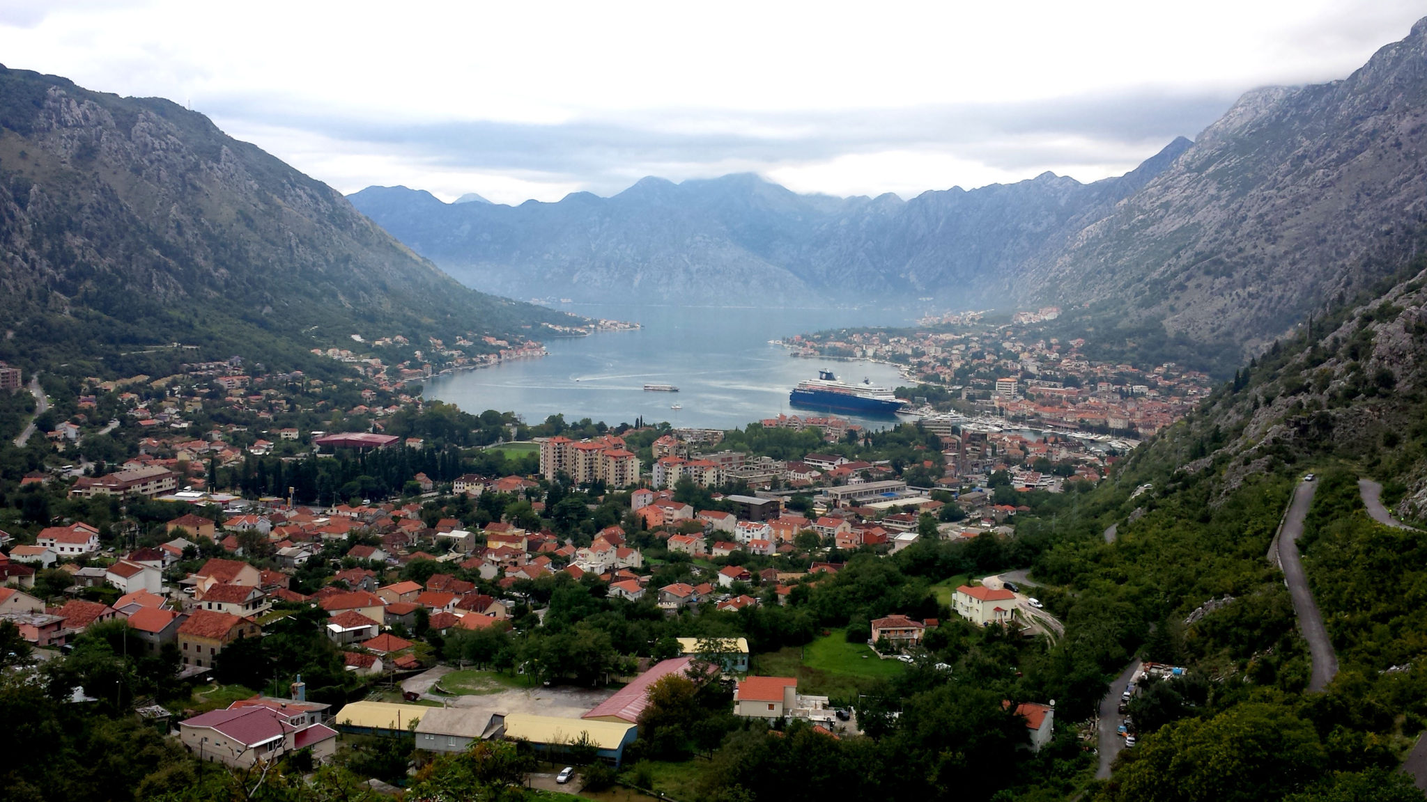 Hema_Le_parc_Lovcen_blog_voyage_travel_kotor_serpentine2