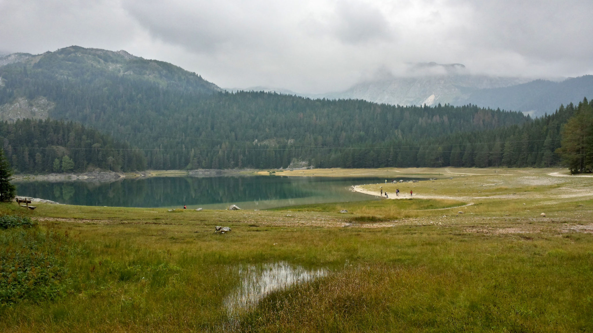 Hermaposesesvalises_Montenegro_Zabljak_Lac_noir_rando_trek_travel_voyage_blog20