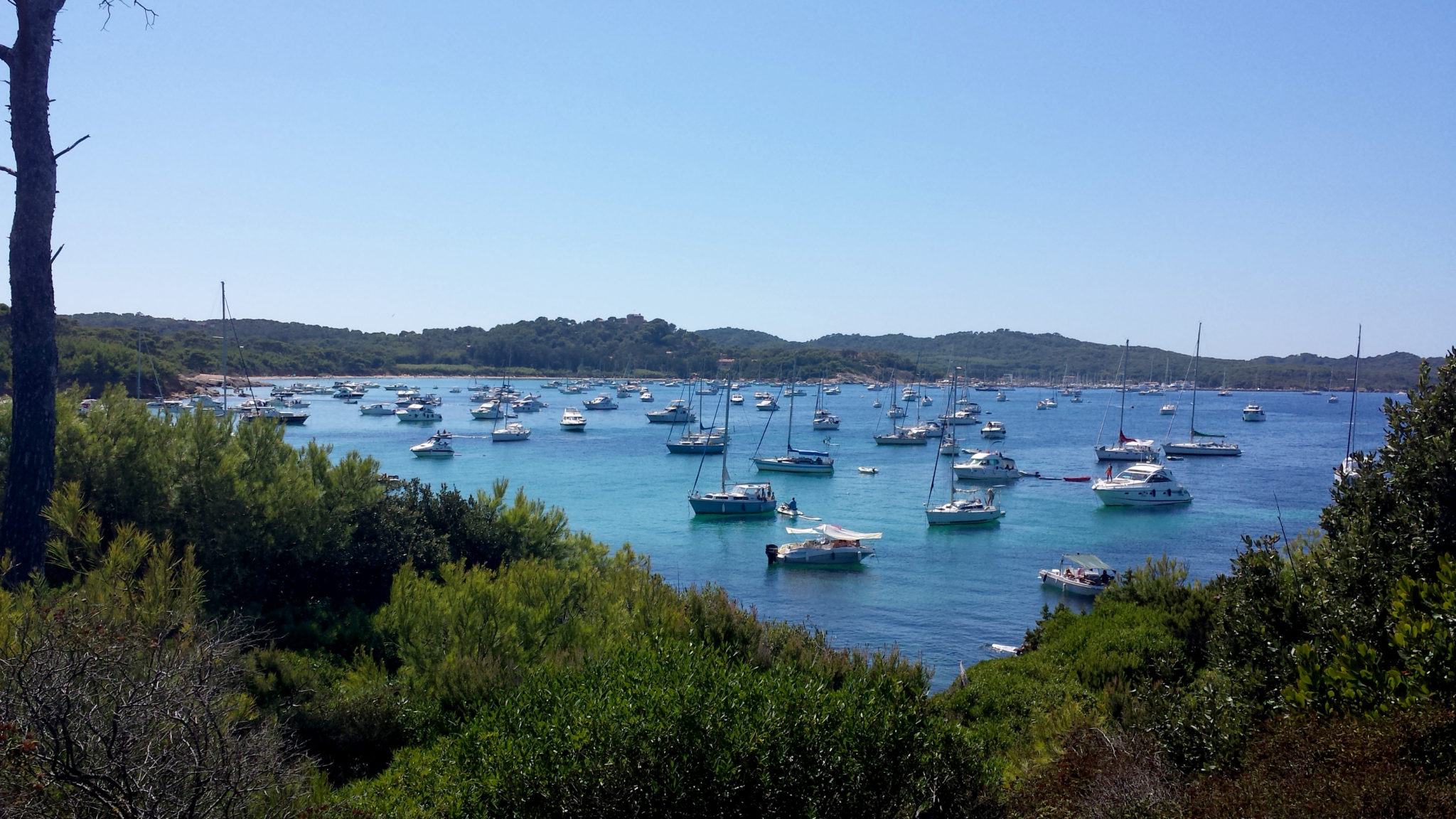 Hemaposesesvalises_une_journee_a_porquerolles_blog5