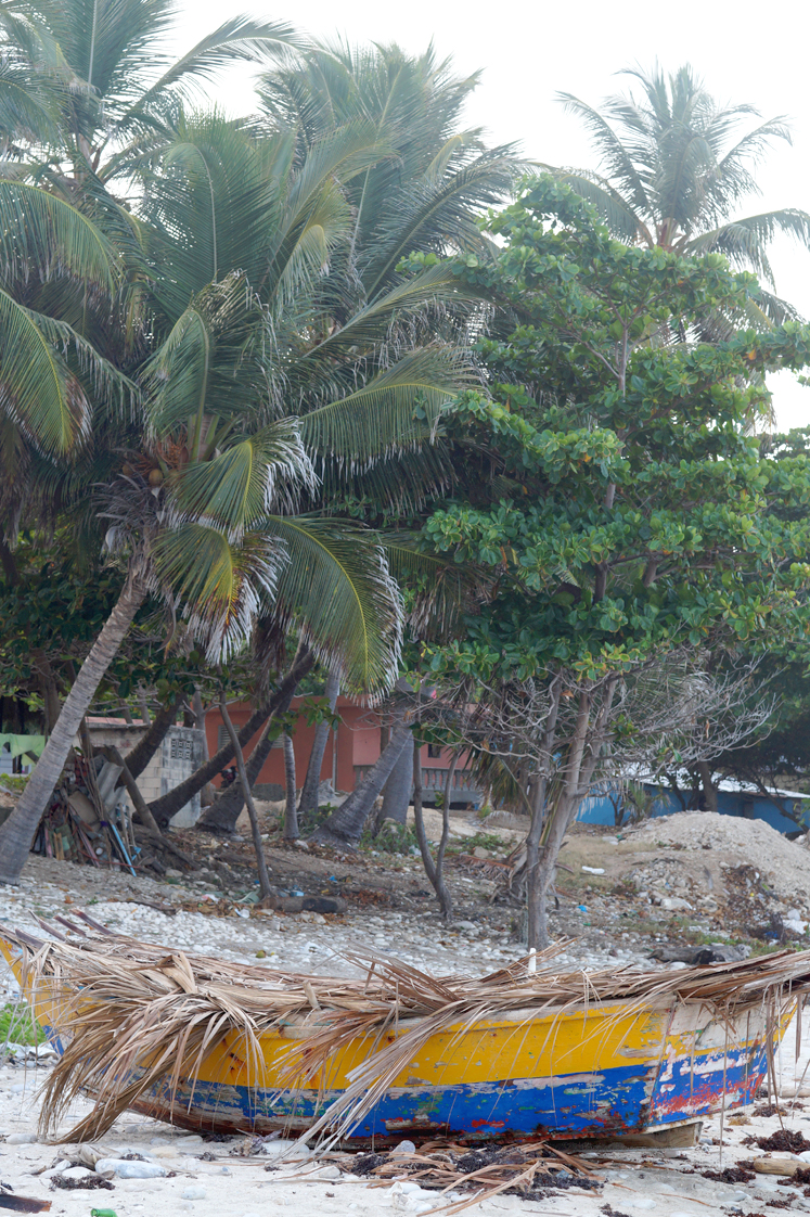 Roadtrip_republique_dominicaine_plage_bateau_pecheur