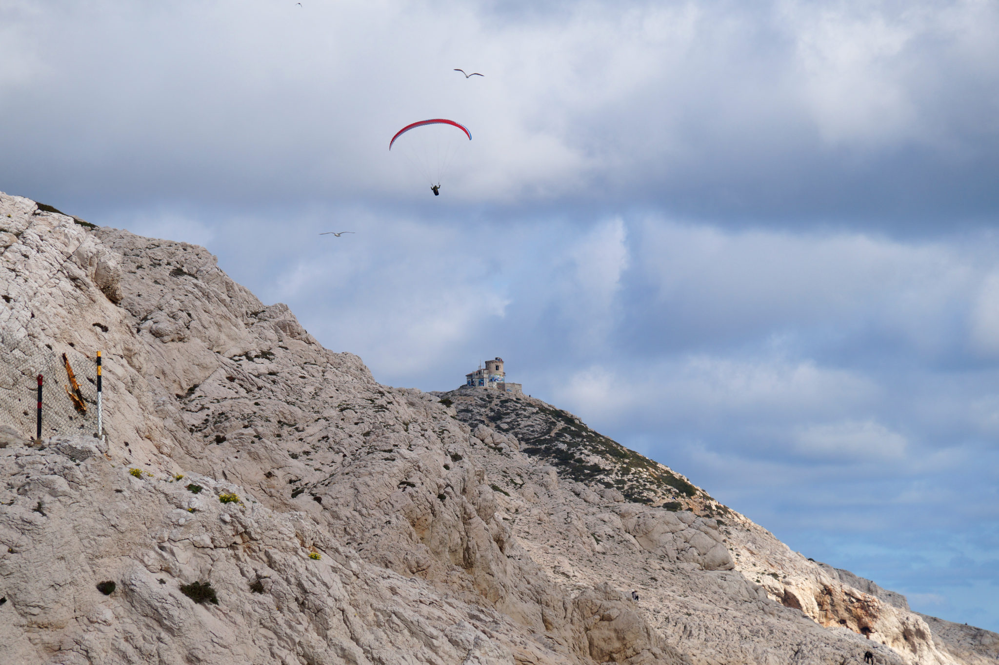 Marseille_massif_Marseilleveyre_les_goudes_parapente