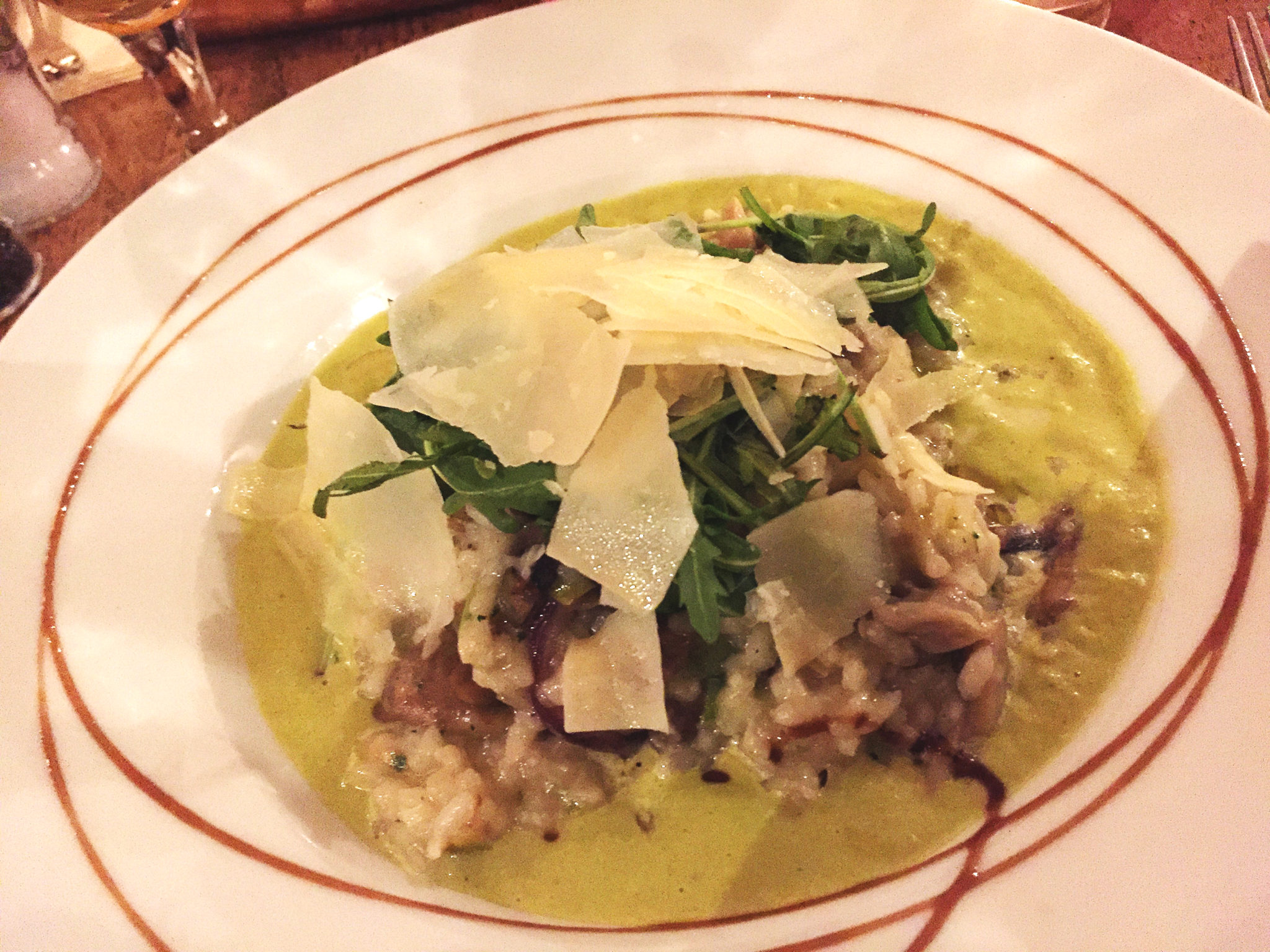 Hema_Bruxelles_bonnes_adresses_restaurant_cercle_des_voyageurs_risotto_creme_artichaud_truffe