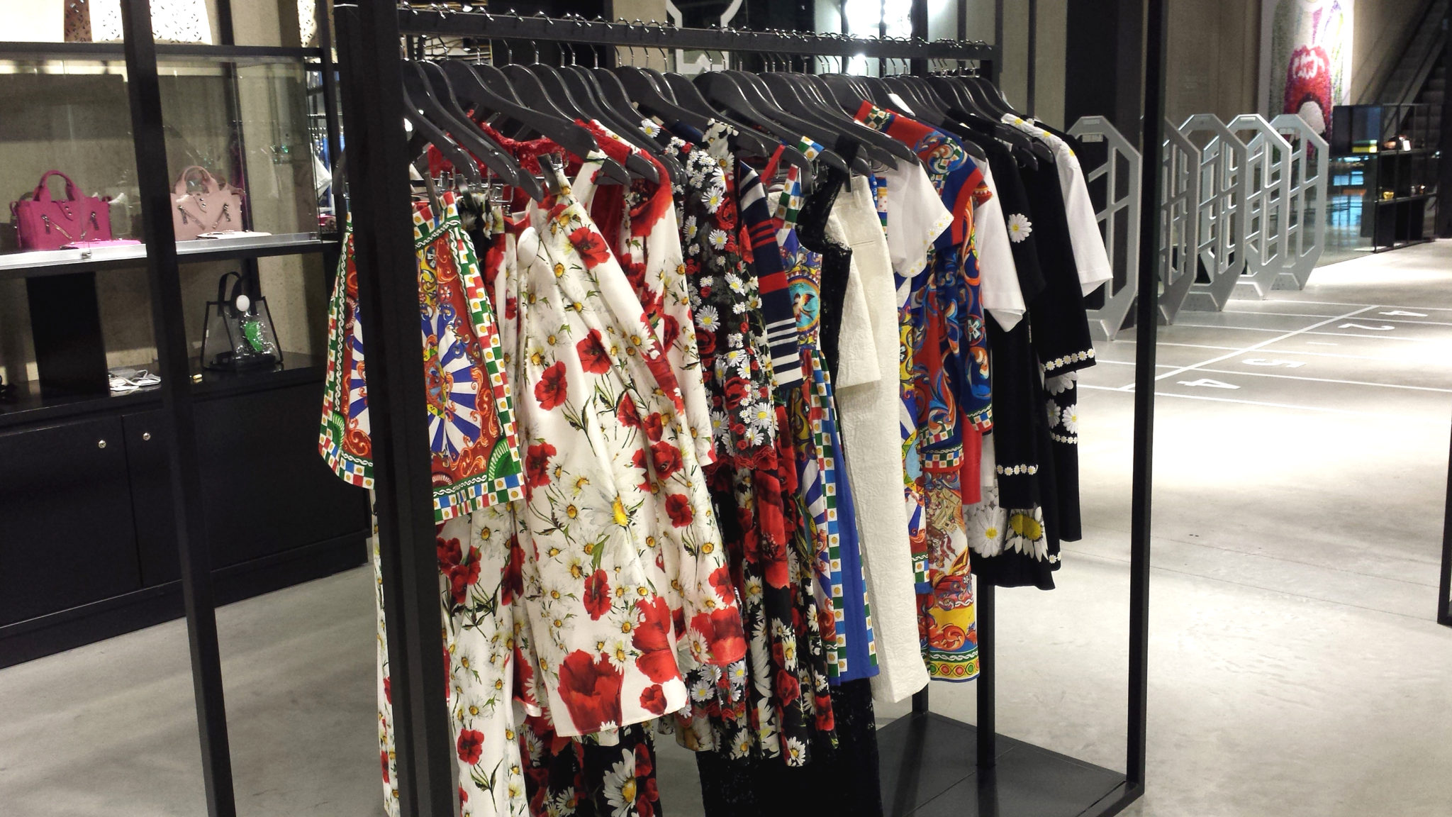 Hema_Bruxelles_bonnes_adresses_shopping_fashion_smets_portant