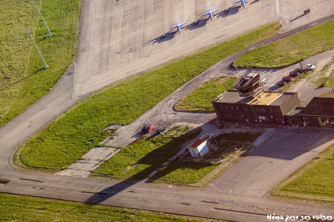 Hema_up_in_the_air_base_aerienne_salon_tour_controle_patrouille_france