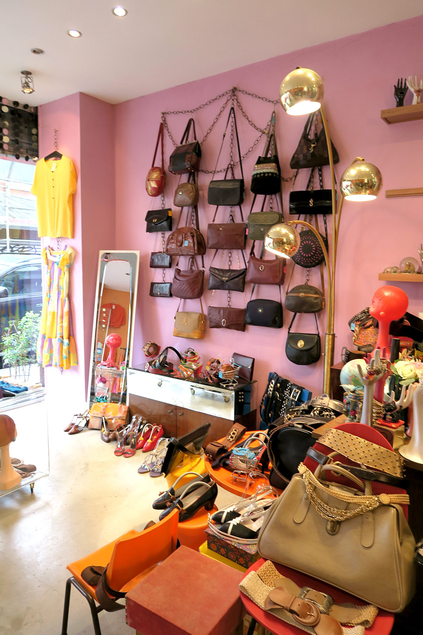 Hema_Balade_friperies_paris_chez_paulette_boutique_2