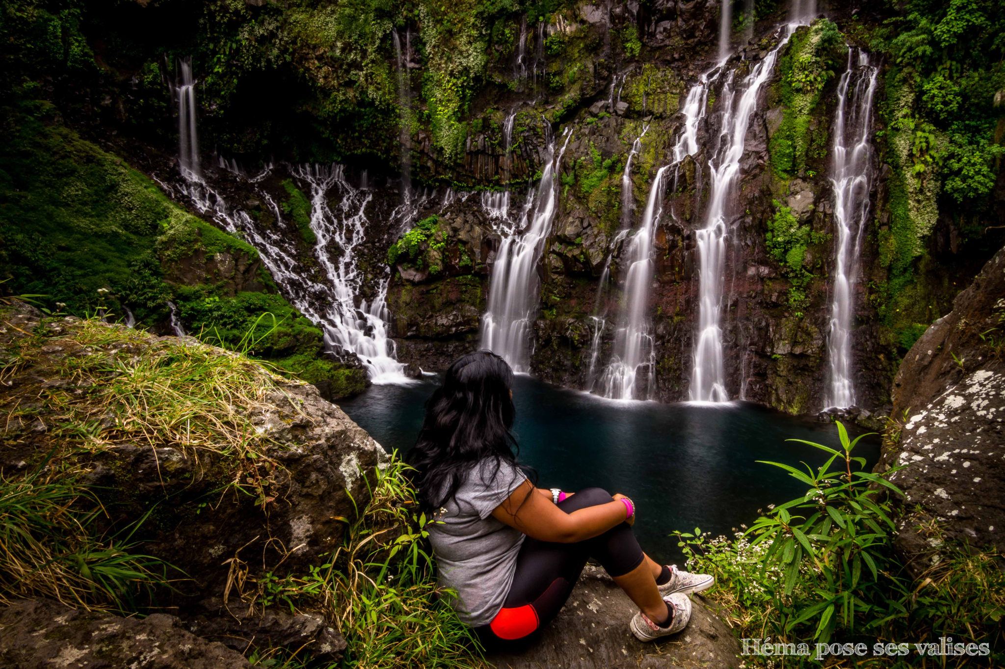 Observation de la cascade Grand Galet appelée aussi cascade Langevin à La Réunion
